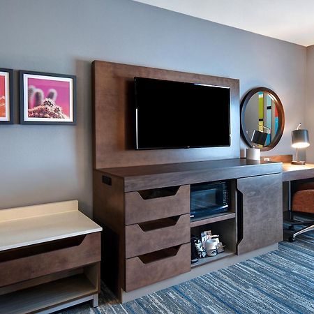 Hampton Inn & Suites Las Vegas Convention Center - No Resort Fee المظهر الخارجي الصورة