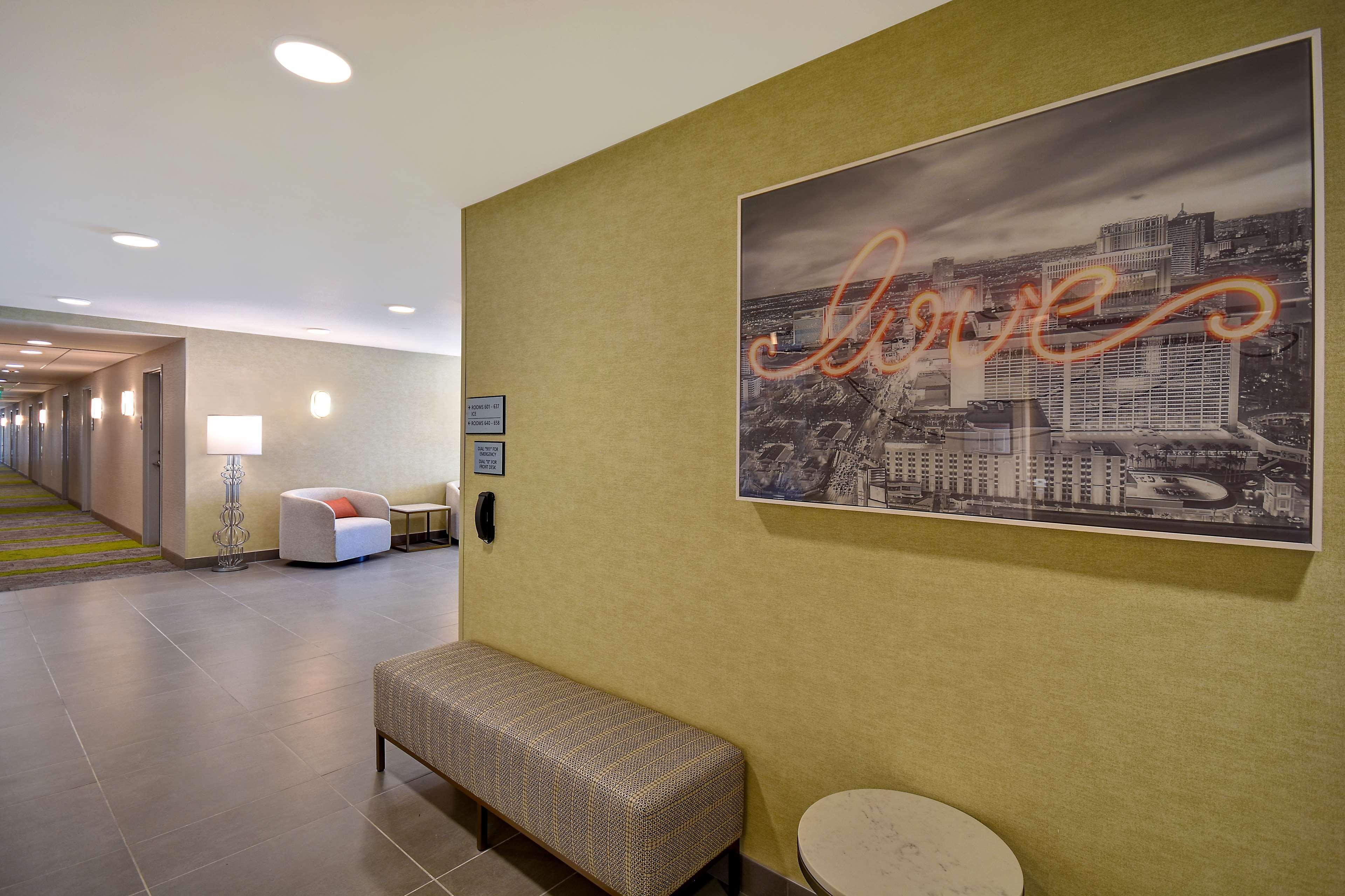 Hampton Inn & Suites Las Vegas Convention Center - No Resort Fee المظهر الخارجي الصورة