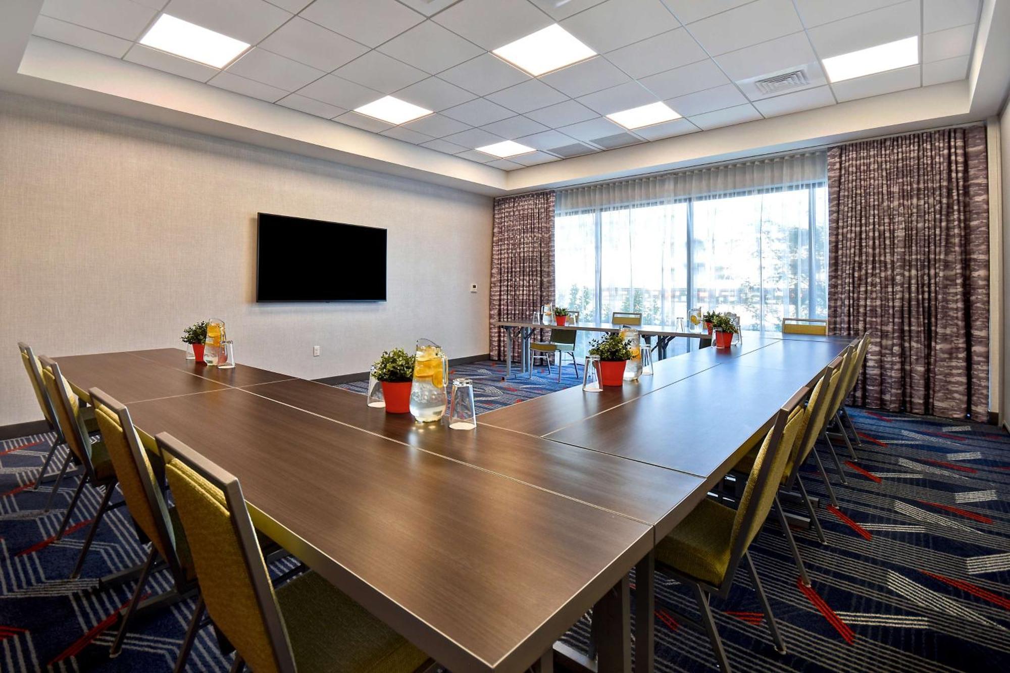 Hampton Inn & Suites Las Vegas Convention Center - No Resort Fee المظهر الخارجي الصورة