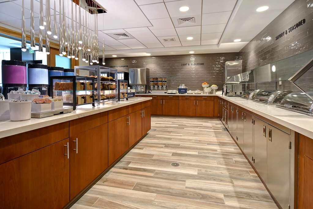Hampton Inn & Suites Las Vegas Convention Center - No Resort Fee المطعم الصورة