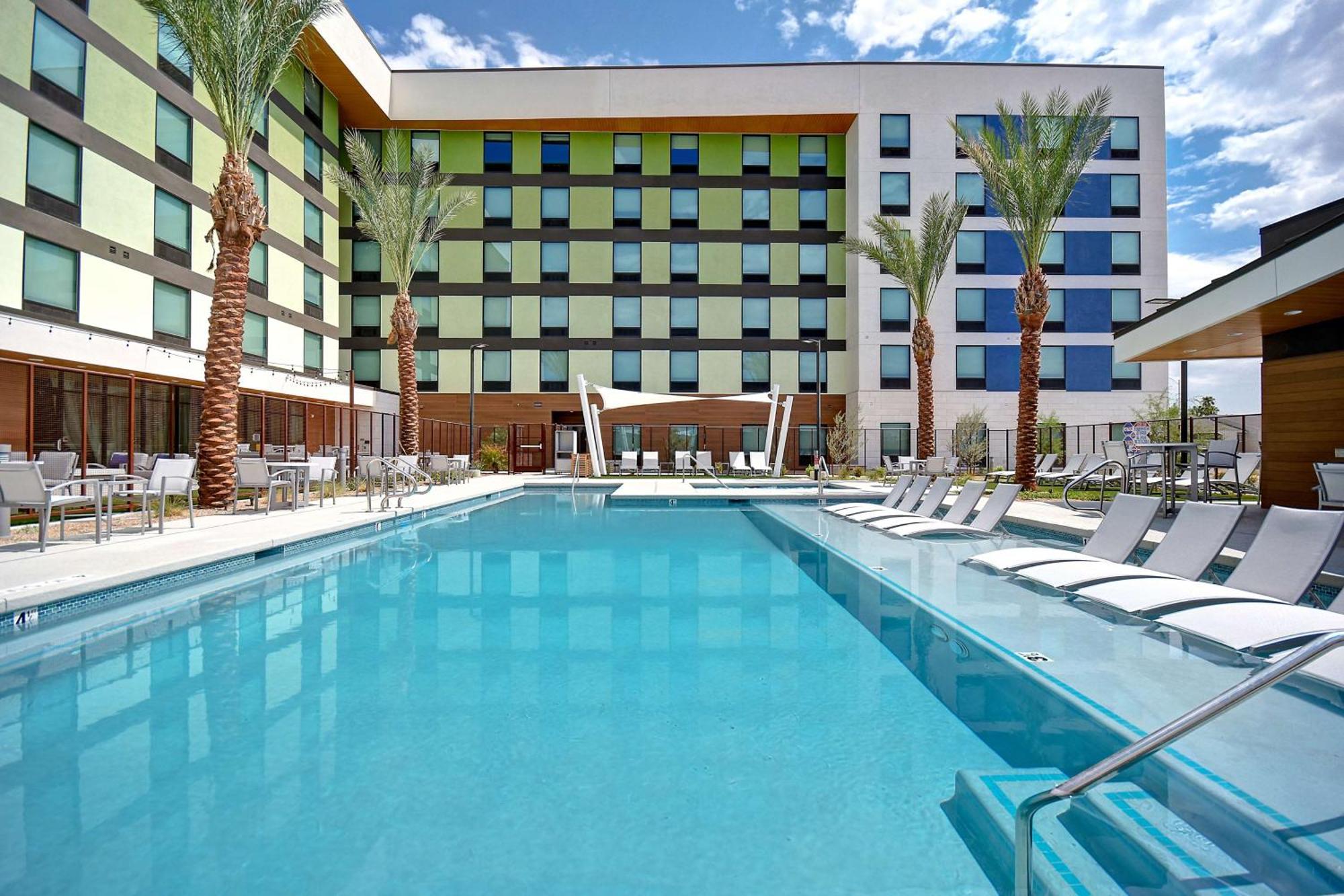 Hampton Inn & Suites Las Vegas Convention Center - No Resort Fee المظهر الخارجي الصورة